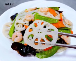 #快手小炒#荷兰豆藕片木耳胡萝卜炒虾仁步骤13