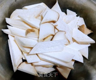 #快手小炒#西兰花杏鲍菇木耳炒虾仁步骤2