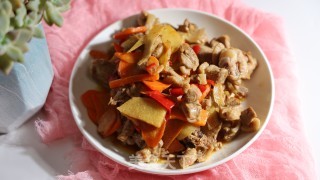 胡萝卜烧鸭肉步骤9