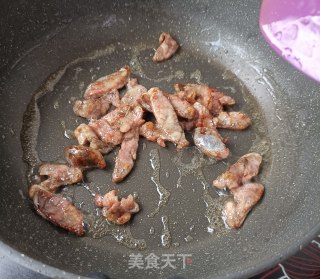 “快手小炒”腊肠炒苔菜步骤6