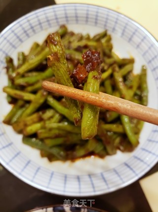 鲜香下饭梅菜肉酱炒豆角步骤8