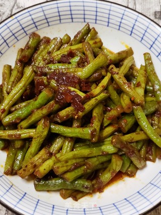 鲜香下饭梅菜肉酱炒豆角步骤7
