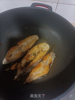 煎马鲛鱼步骤5
