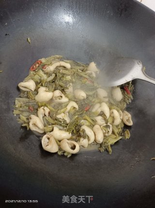 酸菜肥肠步骤9