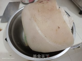 炸扣肉步骤1