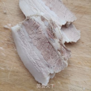 粉蒸回锅肉步骤1