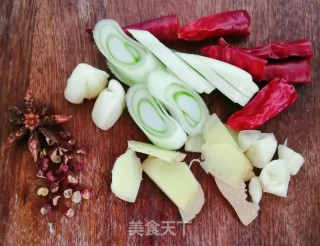 红烧金鲳鱼步骤2