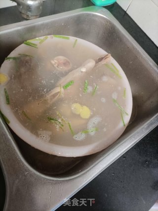 卤鸭头步骤7