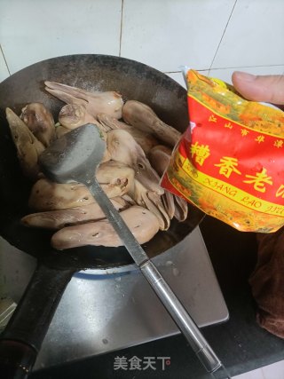 卤鸭头步骤10