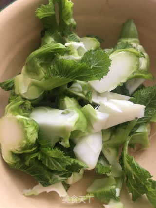 烧肉炒儿菜步骤2 烧肉炒儿菜步骤2