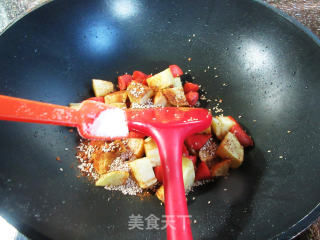 孜然火腿肠土豆步骤10