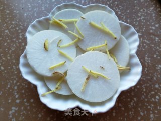 萝卜蒸腊肉步骤3