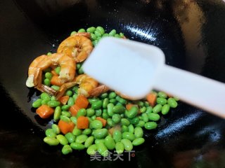 虾仁烧毛豆步骤8