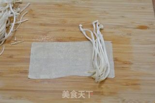 金针菇豆皮卷步骤4