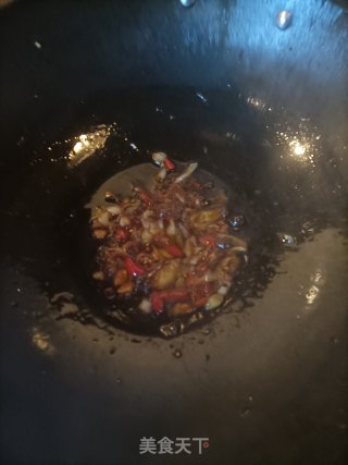蒜苔白玉菇炒鸡蛋步骤11
