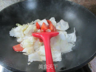 鸡蛋番茄炒大白菜步骤4