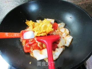 鸡蛋番茄炒大白菜步骤8