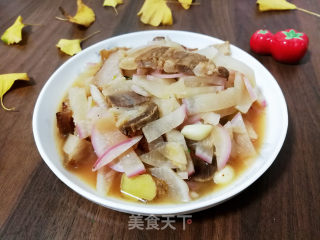 腊肉烧萝卜步骤6