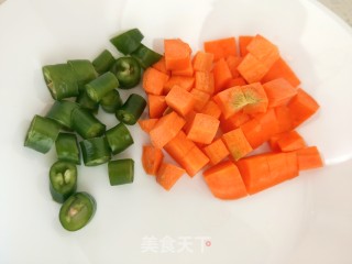 瘦肉彩蔬丁步骤4