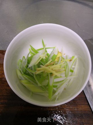 清蒸鲳鱼步骤2