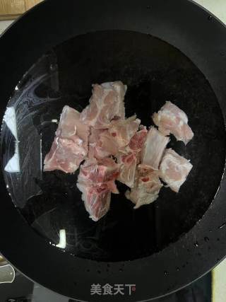 糖醋小排的做法步骤2