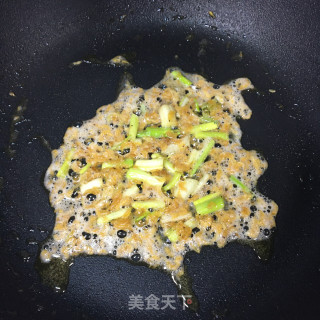 虾皮炒萝卜丝步骤4