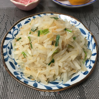 虾皮炒萝卜丝步骤8