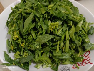 清炒菜苔步骤1