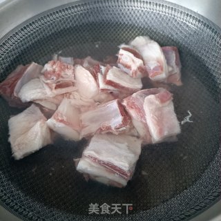 羊排炖白萝卜步骤2