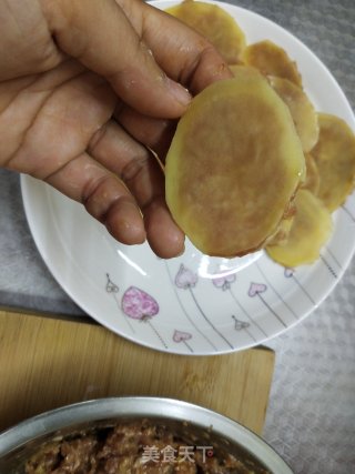 “灯影”土豆夹（虎皮螺丝椒酿肉）步骤5