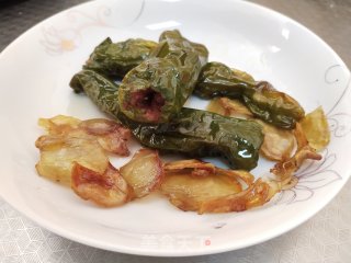 “灯影”土豆夹（虎皮螺丝椒酿肉）步骤15