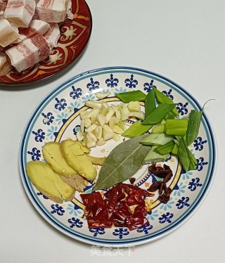 干豆角红烧肉步骤4