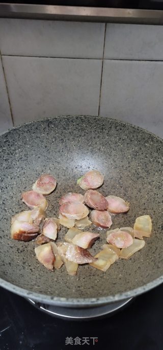 青蒜炒腊味步骤5 青蒜炒腊味步骤5