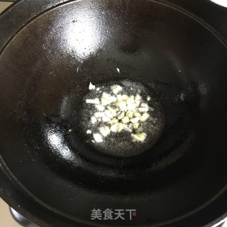 火腿炒红薯梗步骤1