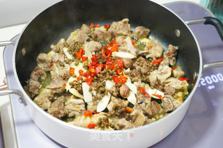 仔姜鸭焖土豆步骤6
