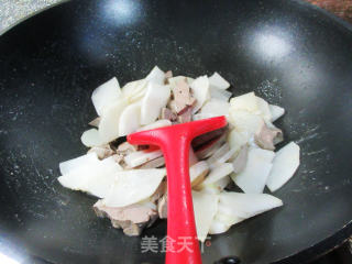 鸭肝炒白佛手瓜步骤9