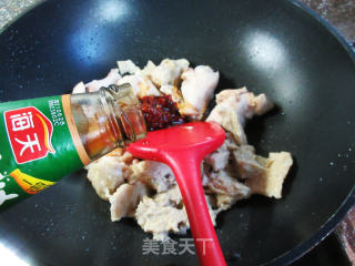 烤麸烧鸡翅根步骤7