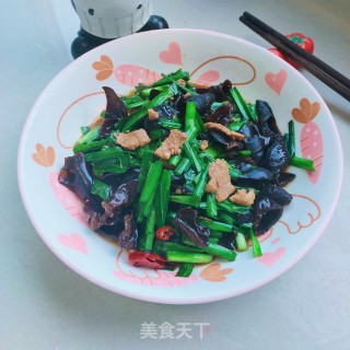 韭菜木耳炒肉步骤14