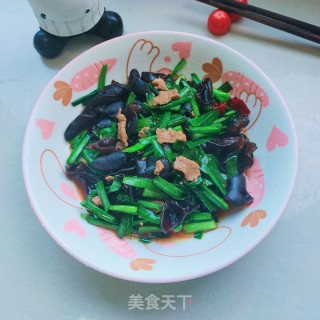 韭菜木耳炒肉步骤13