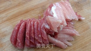 快手小炒——肉炒花生芽步骤5