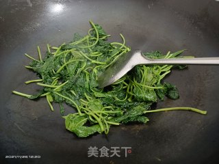 清炒番薯叶步骤4