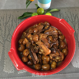 板栗菌菇烧鸡腿步骤10