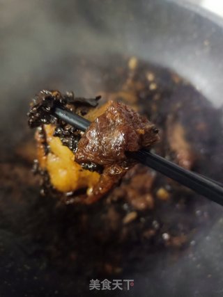 梅干菜烧扣肉步骤8