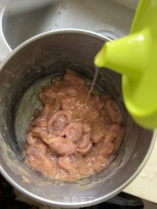 腐竹炒肉片步骤3 腐竹炒肉片步骤3