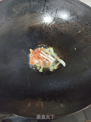 笋丝胡萝卜炒肉步骤2