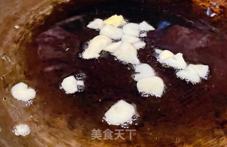 荷兰豆胡萝卜木耳炒蛋步骤7