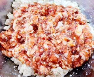 香酥豆腐猪肉丸步骤5