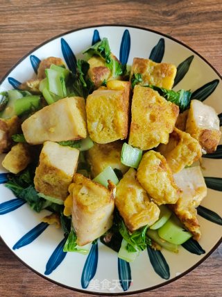 青菜鸡蛋炒馒头步骤8