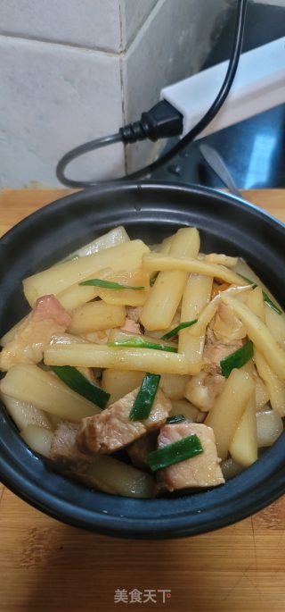 烧肉焖白萝卜步骤10