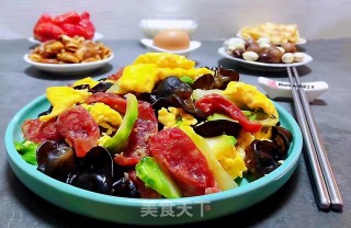 腊肠儿菜木耳炒蛋步骤15